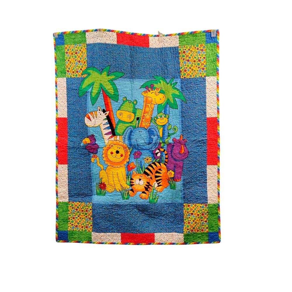 Jungle Buzz Animals Quilt Baby Blanket 44Lx36W Rainbow Bright Cheerful Colors